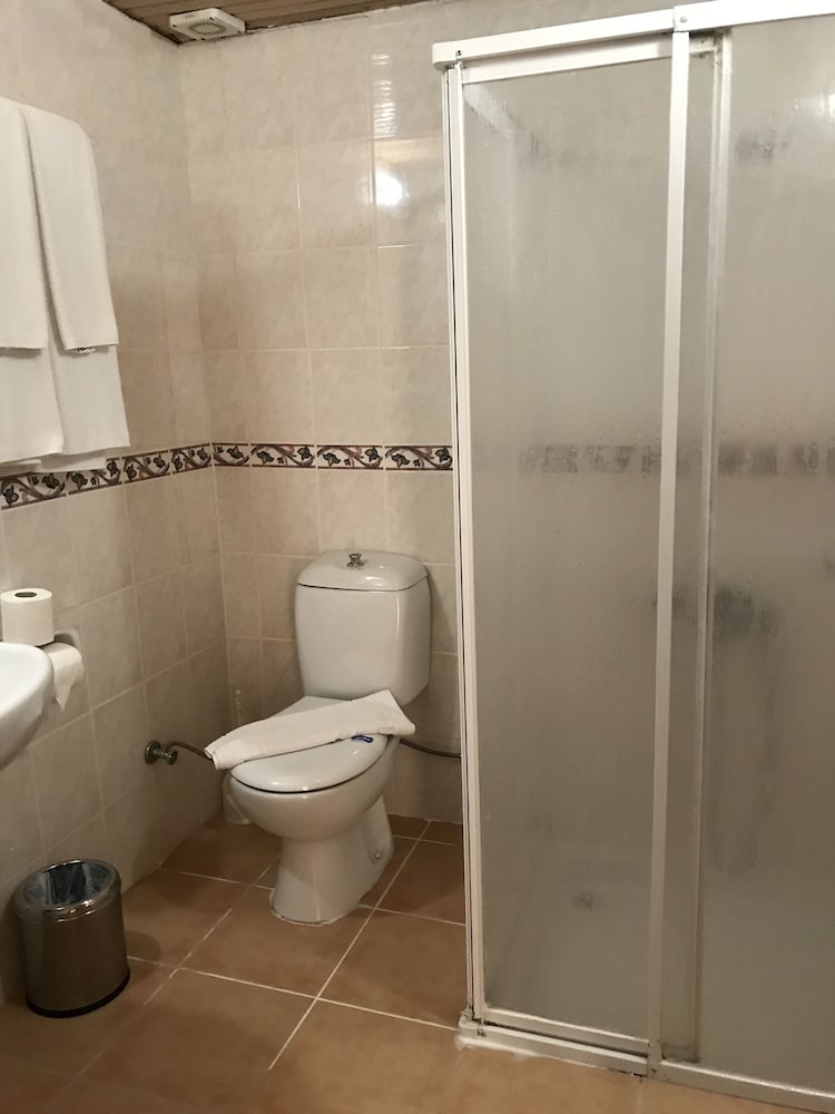 Muz Hotel - All Inclusive — Hotel rooms in Alanya
