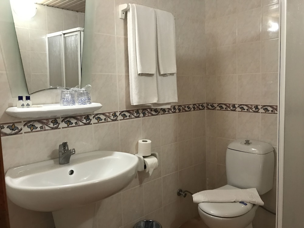 Muz Hotel - All Inclusive — Hotel rooms in Alanya