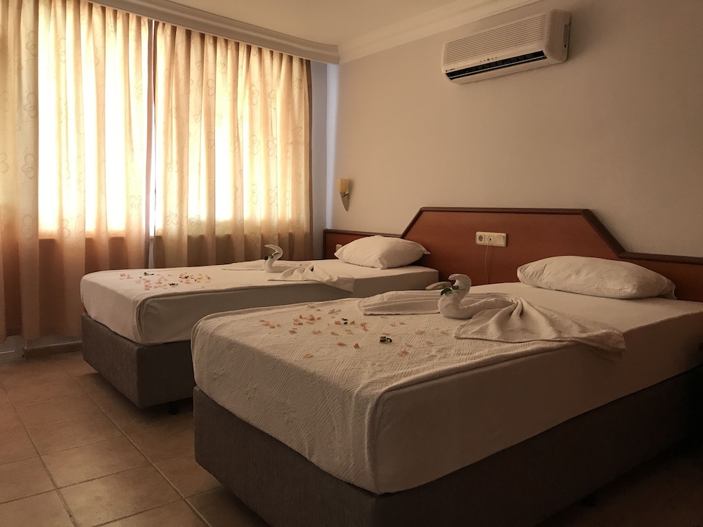 Muz Hotel - All Inclusive — Hotel rooms in Alanya