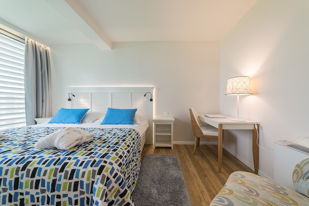 Amadria Park Beach Hotel Jure — Hotel rooms in Šibenik, Šibenik-Knin