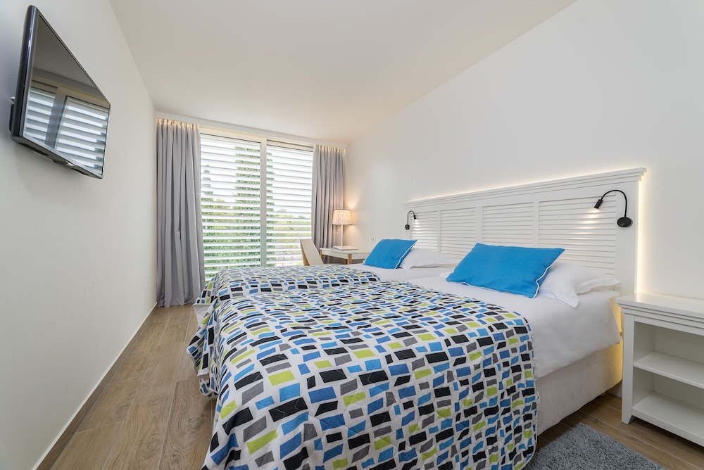 Amadria Park Beach Hotel Jure — Hotel rooms in Šibenik, Šibenik-Knin