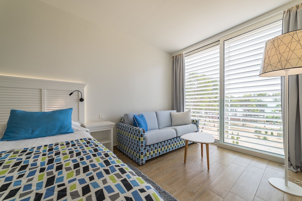 Amadria Park Beach Hotel Jure — Hotel rooms in Šibenik, Šibenik-Knin