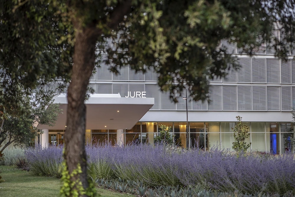 Amadria Park Beach Hotel Jure — Hotel building in Šibenik, Šibenik-Knin
