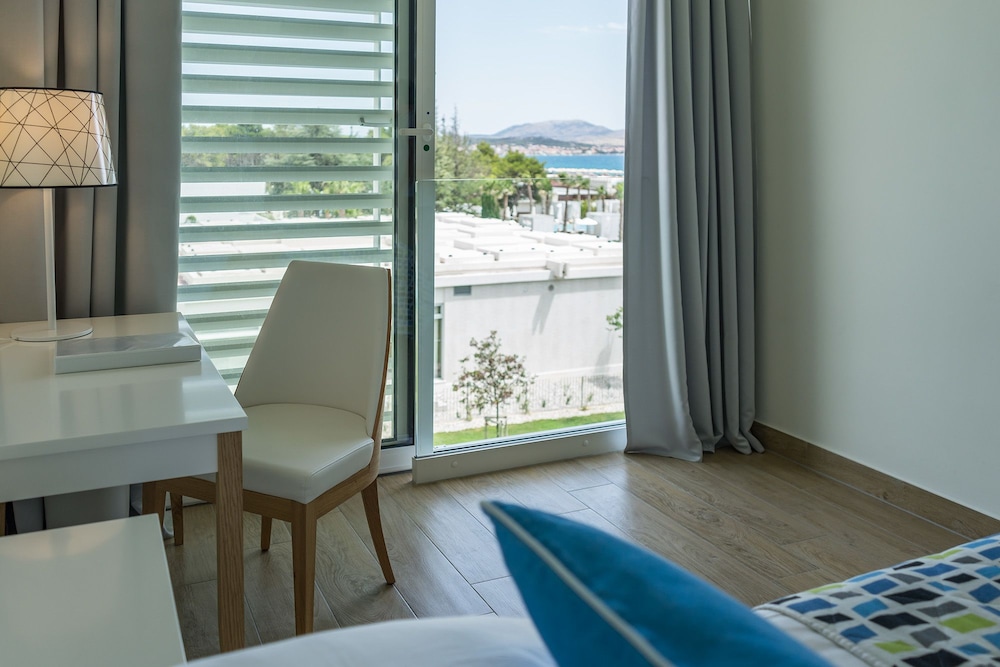 Amadria Park Beach Hotel Jure — Hotel rooms in Šibenik, Šibenik-Knin