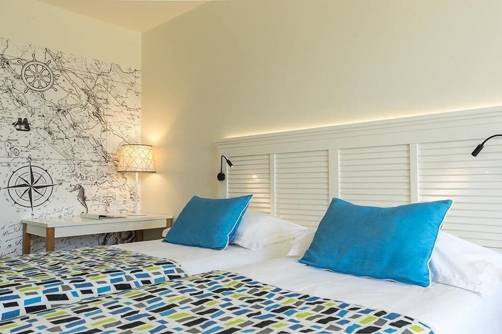 Amadria Park Beach Hotel Jure — Hotel rooms in Šibenik, Šibenik-Knin