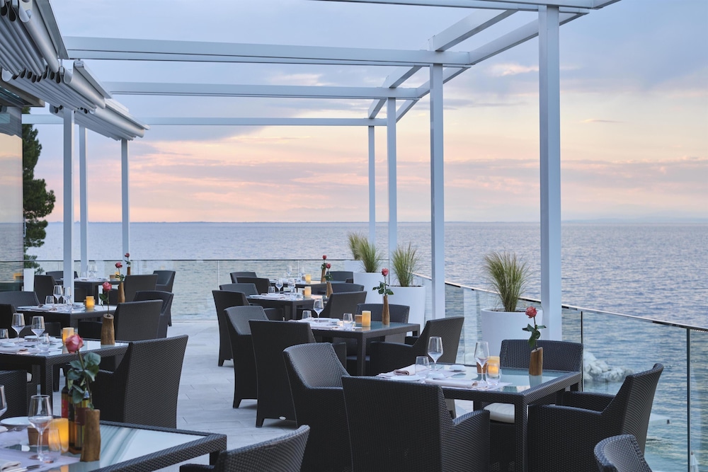 Adriatic Istria Resort Operated by Minor Hotels — Restaurant & bars in Umag, Istria