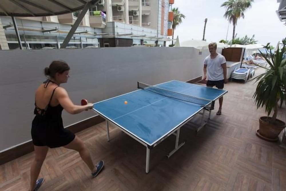 Parador Beach Hotel — Sports & recreation in Alanya