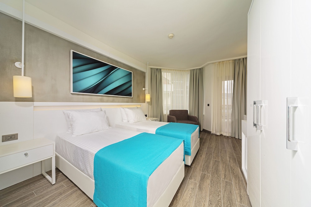 Poseidon Hotel - Adults Only — Hotel rooms in Marmaris, Mugla