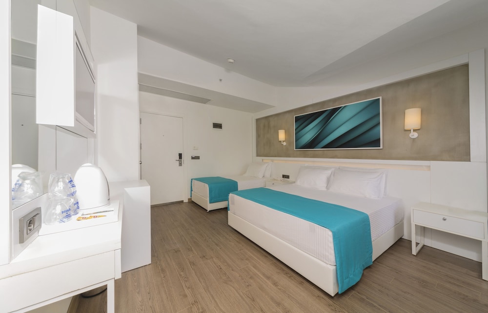 Poseidon Hotel - Adults Only — Hotel rooms in Marmaris, Mugla