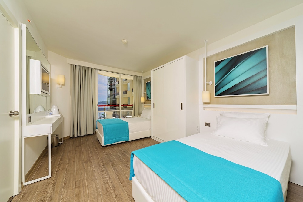 Poseidon Hotel - Adults Only — Hotel rooms in Marmaris, Mugla