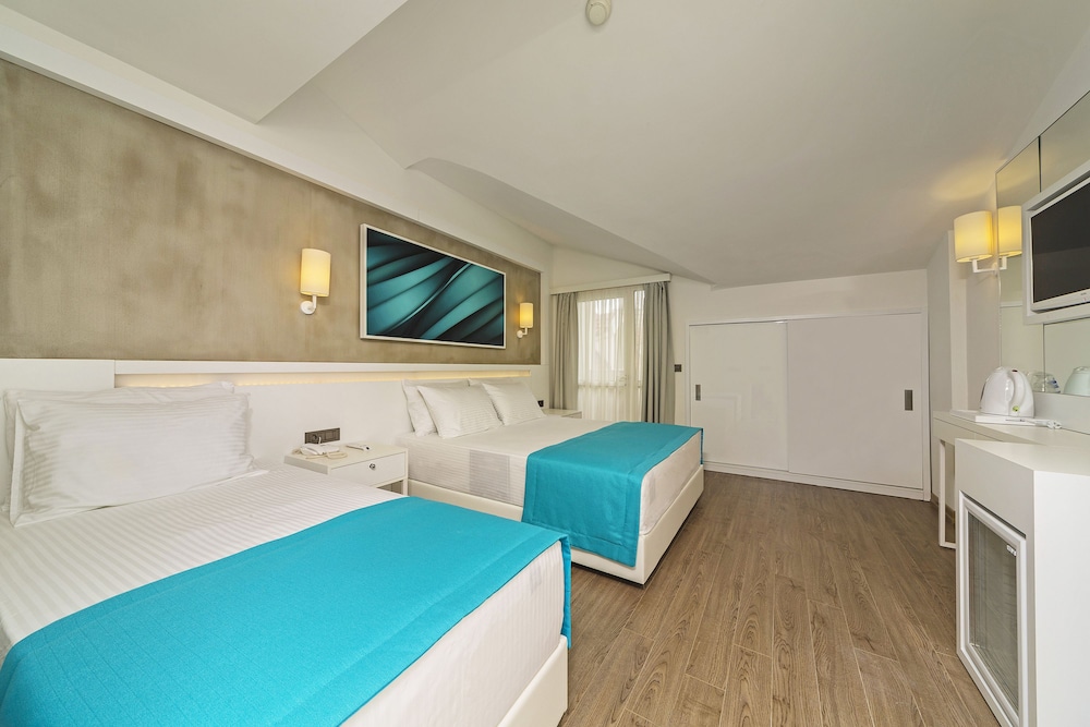 Poseidon Hotel - Adults Only — Hotel rooms in Marmaris, Mugla