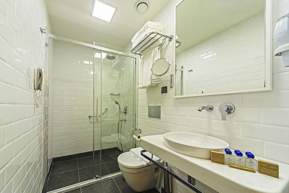 Poseidon Hotel - Adults Only — Hotel rooms in Marmaris, Mugla