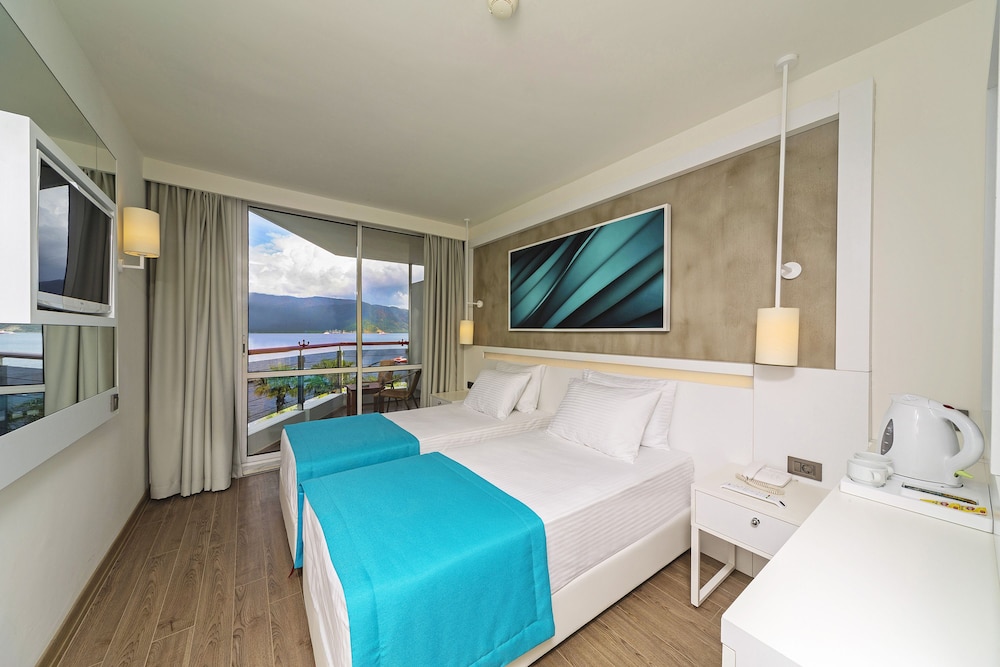 Poseidon Hotel - Adults Only — Hotel rooms in Marmaris, Mugla