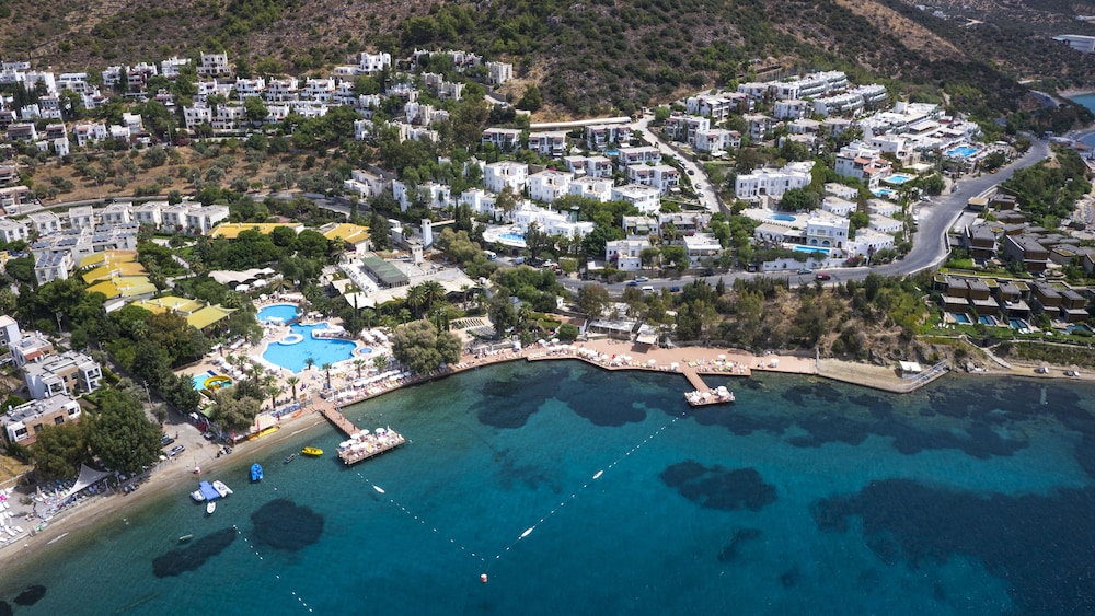 Labranda TMT Bodrum - All Inclusive — Beach in Bodrum, Mugla