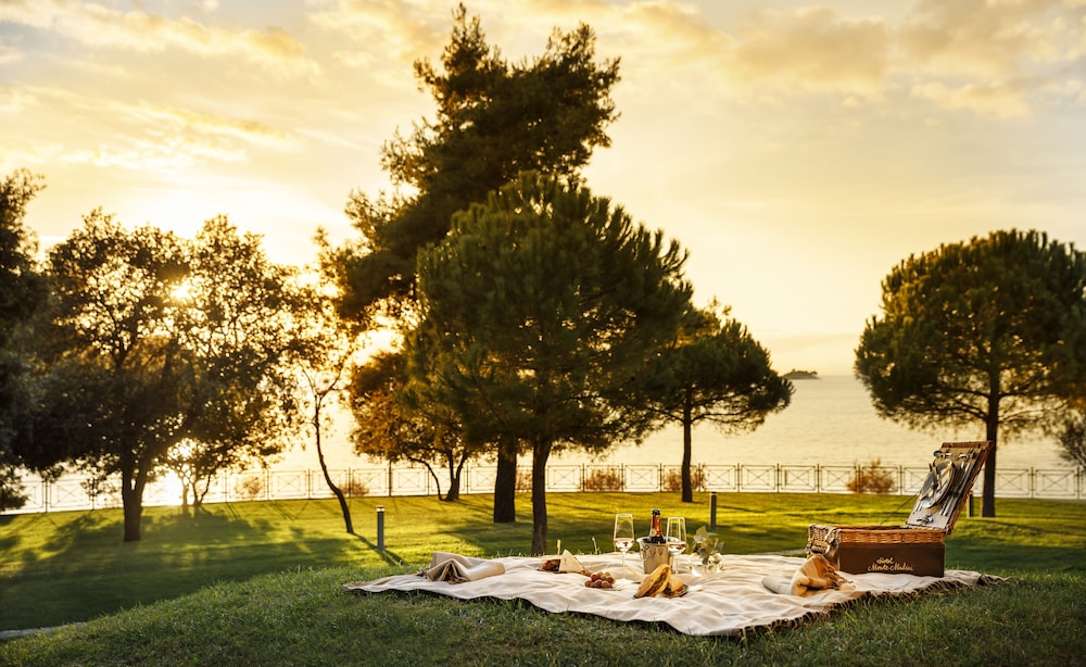 Monte Mulini Adults Exclusive Hotel by Maistra Collection — Beach in Rovinj, Istria