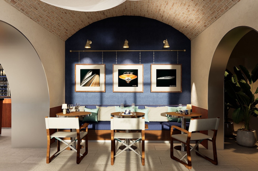 Monte Mulini Adults Exclusive Hotel by Maistra Collection — Restaurant & bars in Rovinj, Istria