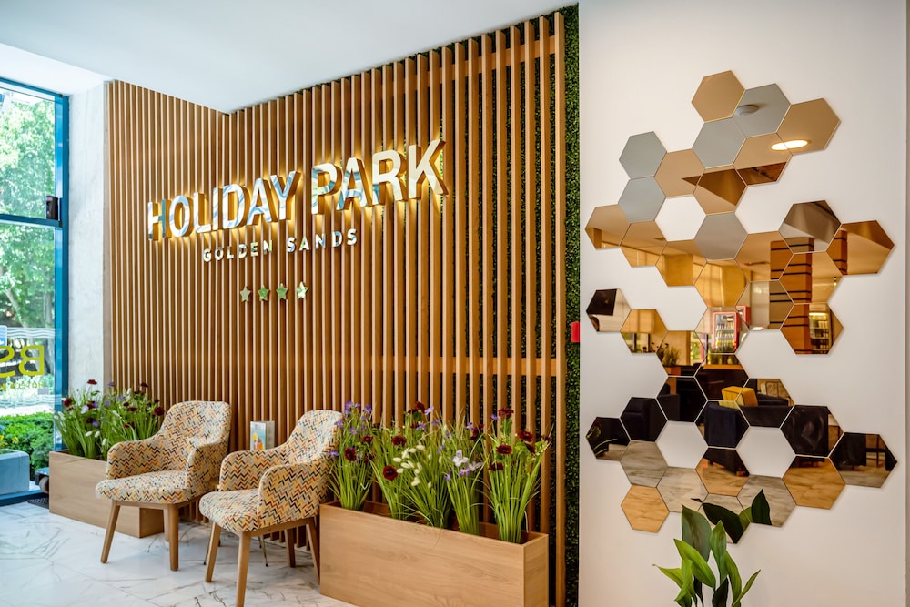 BSA Hotel Holiday Park — Hotel building in Golden Sands, Varna Region