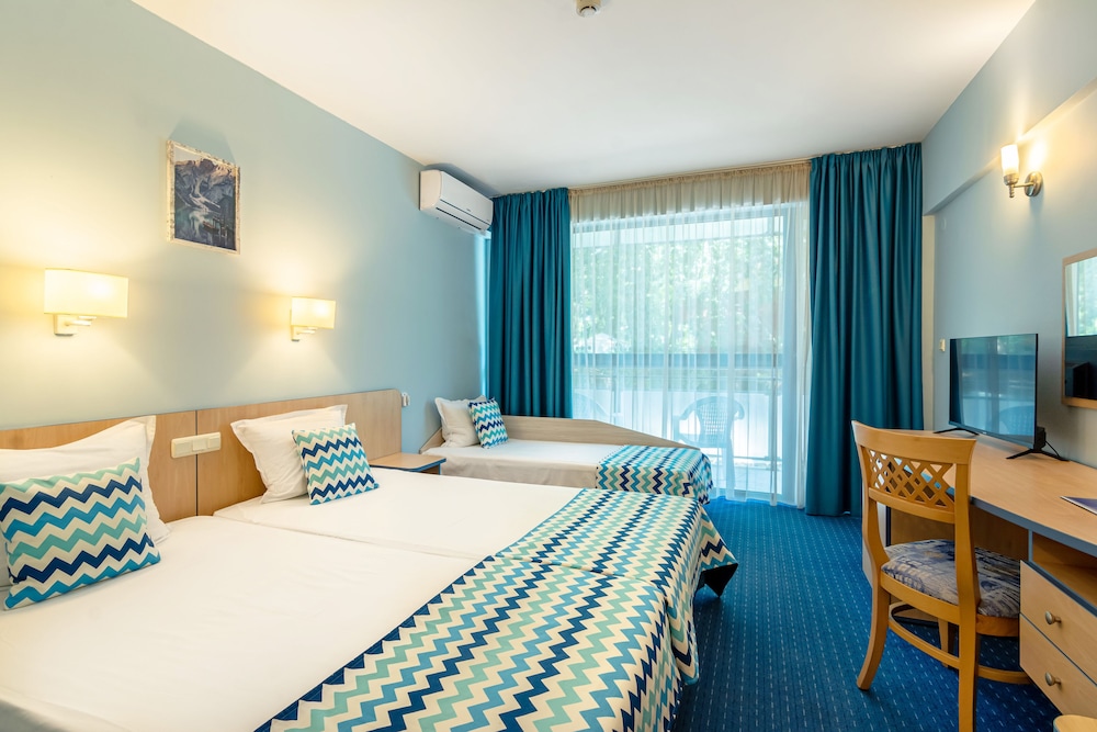 BSA Hotel Holiday Park — Hotel rooms in Golden Sands, Varna Region