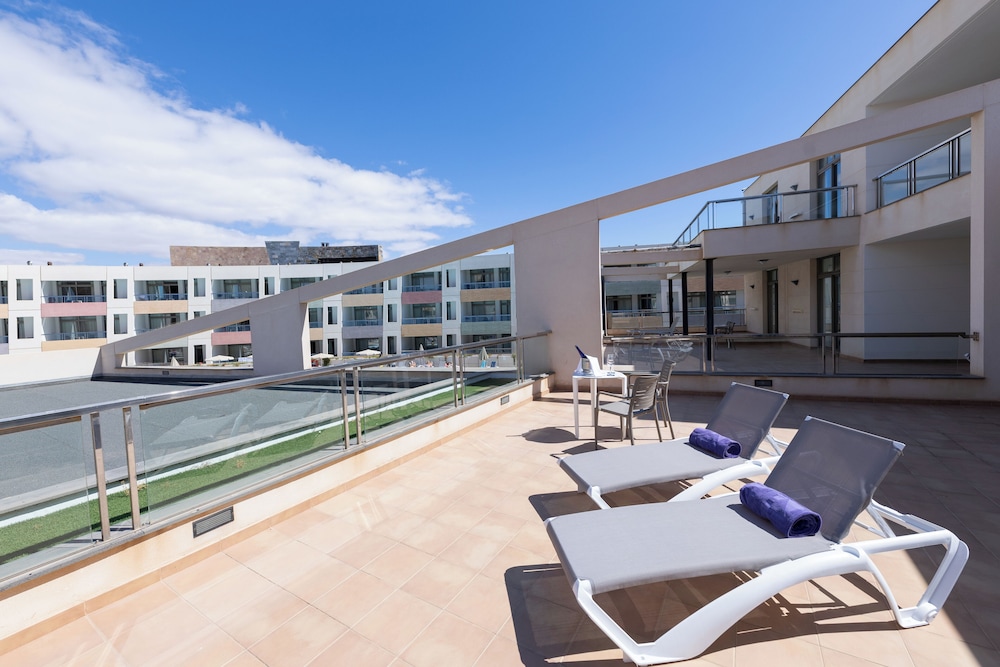 Eurostars Las Salinas — Hotel building in Costa de Antigua, Canary Islands