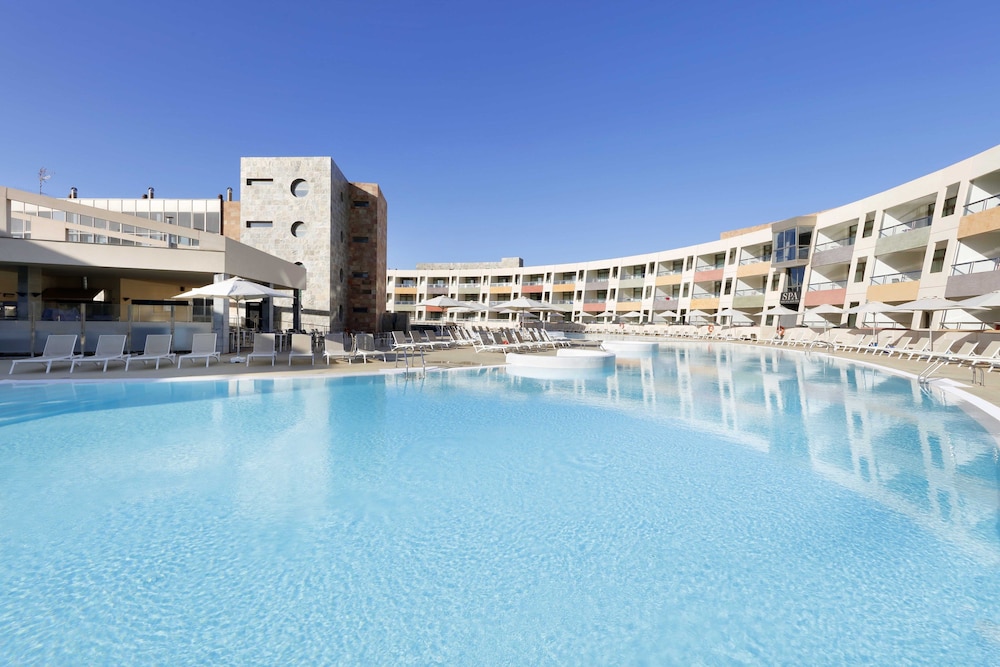Eurostars Las Salinas — Swimming pool in Costa de Antigua, Canary Islands