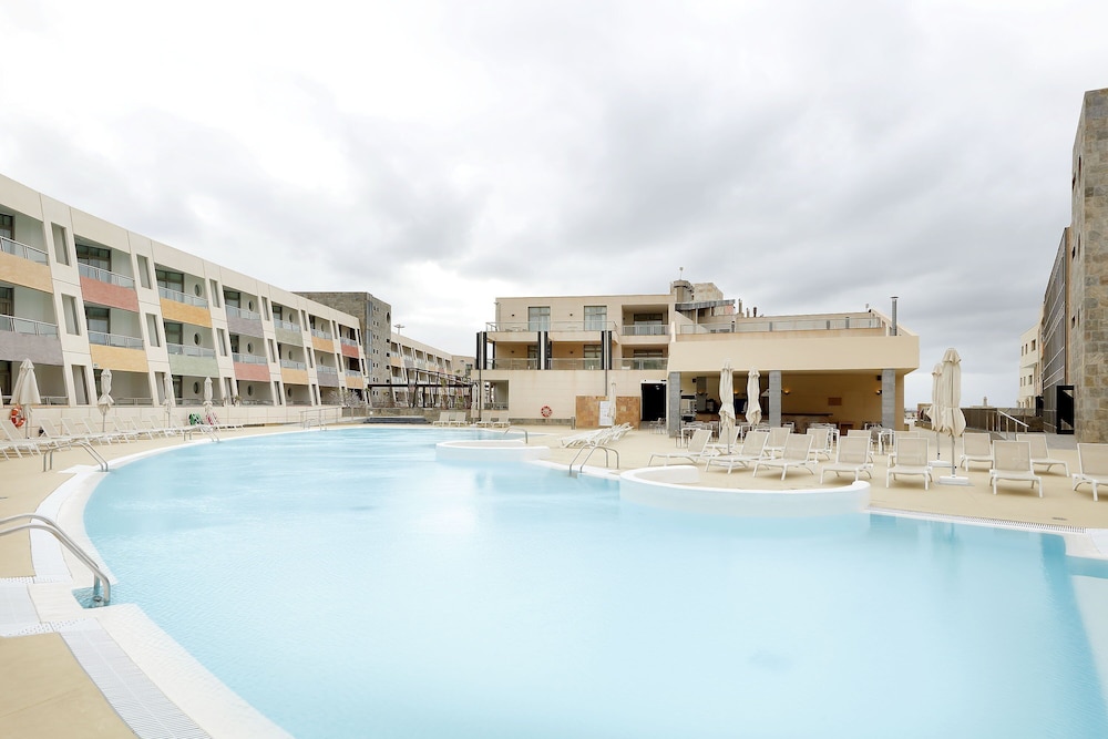 Eurostars Las Salinas — Swimming pool in Costa de Antigua, Canary Islands