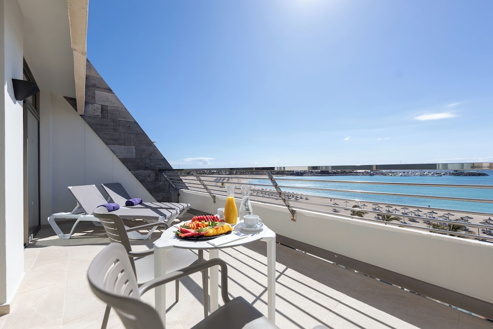 Eurostars Las Salinas — Hotel rooms in Costa de Antigua, Canary Islands