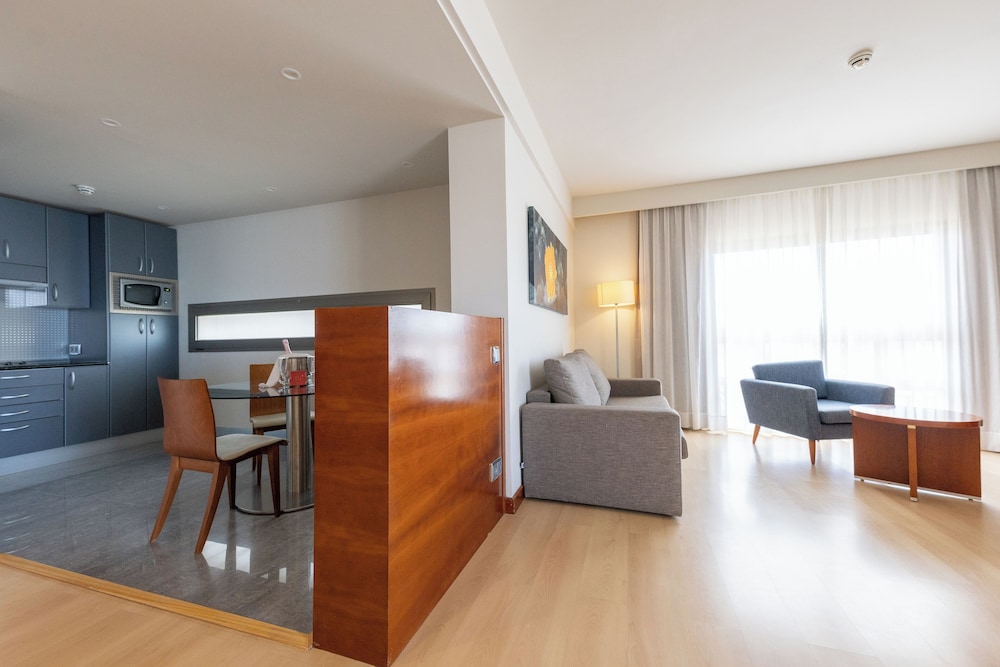 Eurostars Las Salinas — Hotel rooms in Costa de Antigua, Canary Islands