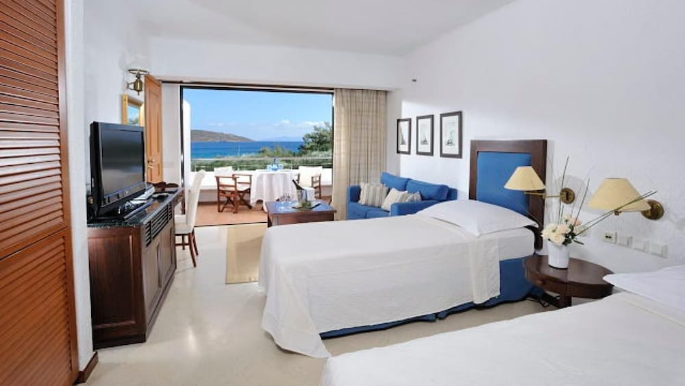Elounda Bay Palace, a Member of the Leading Hotels of the World — Hotel rooms in Elounda