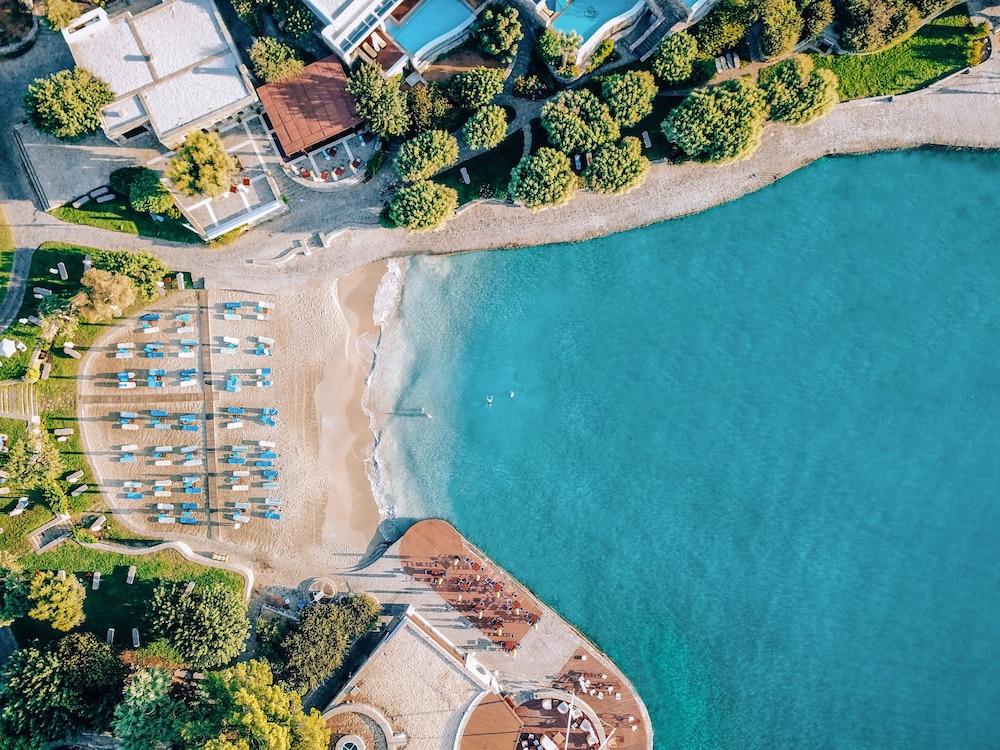 Elounda Bay Palace, a Member of the Leading Hotels of the World — Beach in Elounda