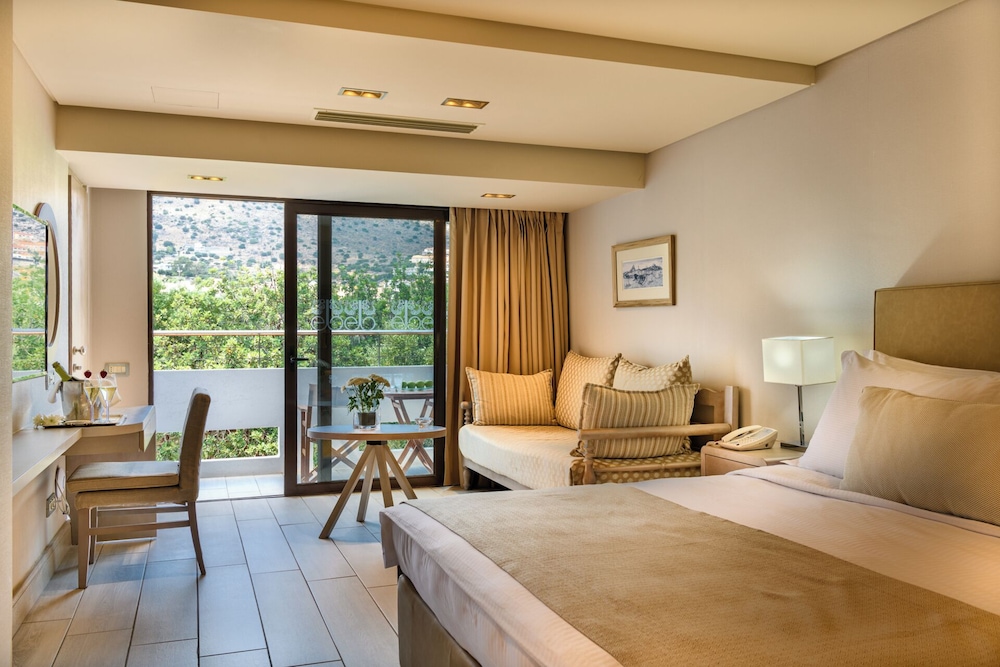 Elounda Bay Palace, a Member of the Leading Hotels of the World — Hotel rooms in Elounda