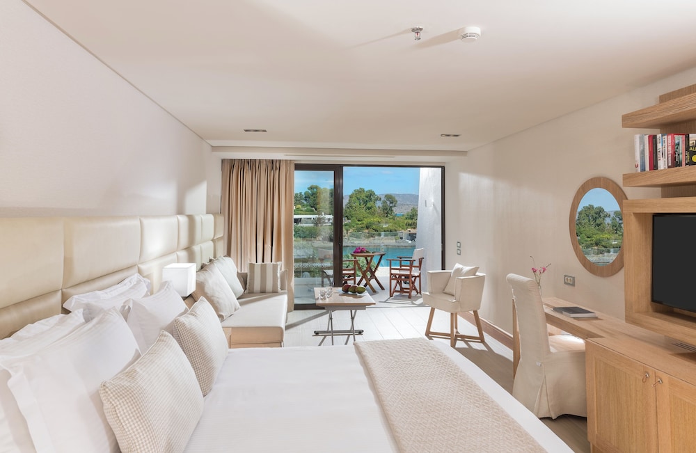 Elounda Bay Palace, a Member of the Leading Hotels of the World — Hotel rooms in Elounda