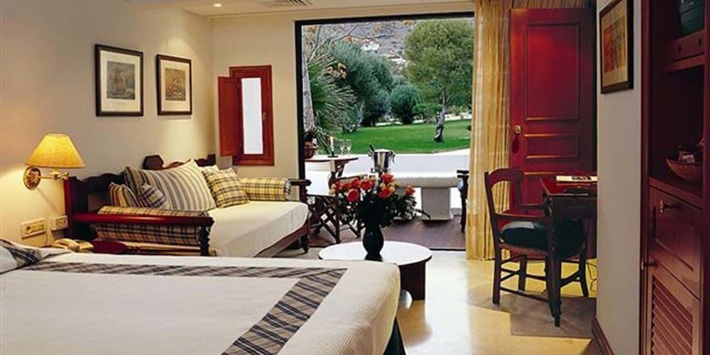 Elounda Bay Palace, a Member of the Leading Hotels of the World — Hotel rooms in Elounda