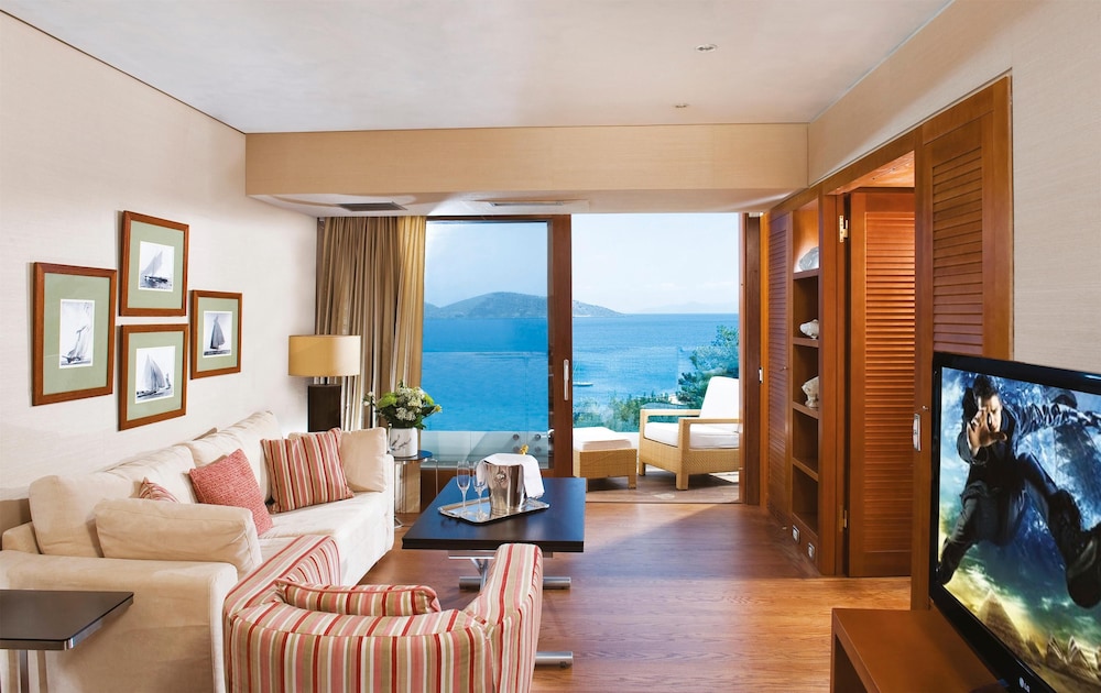 Elounda Bay Palace, a Member of the Leading Hotels of the World — Hotel rooms in Elounda