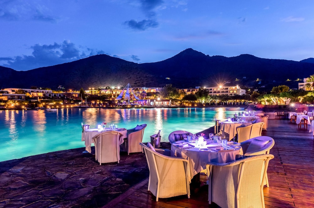 Elounda Bay Palace, a Member of the Leading Hotels of the World — Restaurant & bars in Elounda