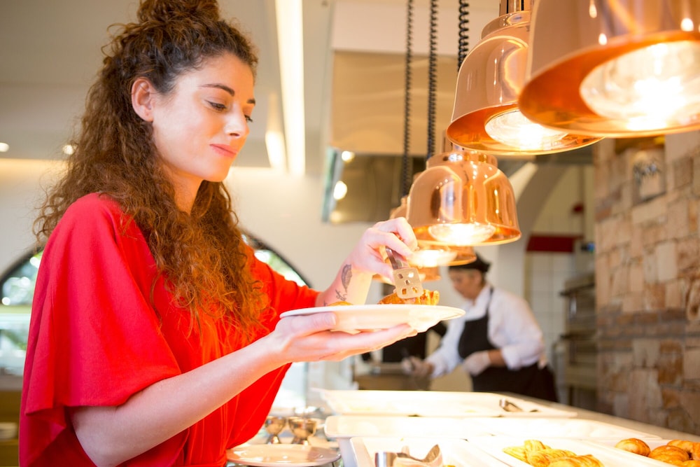 Kalypso Hotel — Restaurant & bars in Malia
