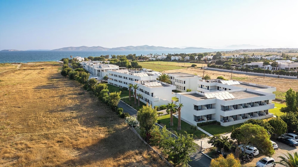 Smy Kos Beach & Splash — Hotel building in Mastichari, South Aegean