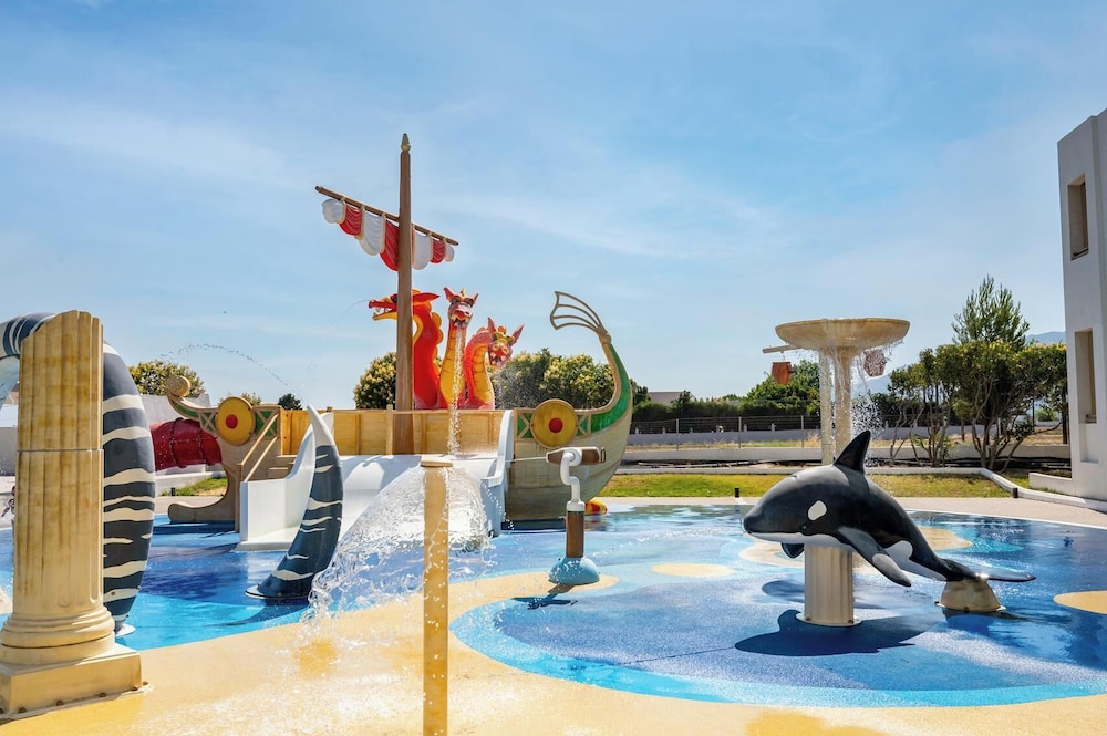Smy Kos Beach & Splash — Swimming pool in Mastichari, South Aegean