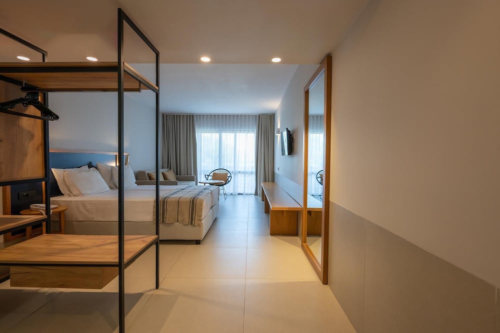 Smy Kos Beach & Splash — Hotel rooms in Mastichari, South Aegean
