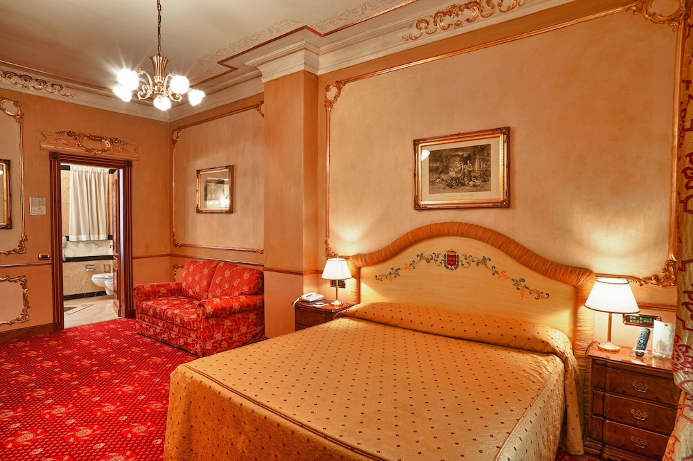 Grand Hotel Wagner — Hotel rooms in Palermo, Sicily