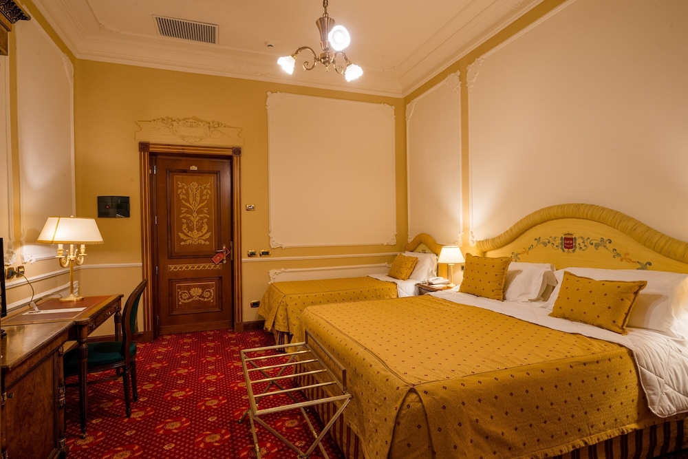 Grand Hotel Wagner — Hotel rooms in Palermo, Sicily