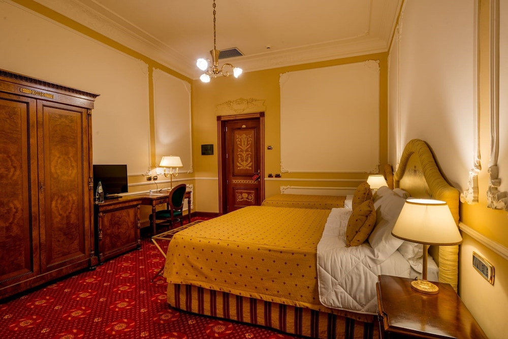 Grand Hotel Wagner — Hotel rooms in Palermo, Sicily