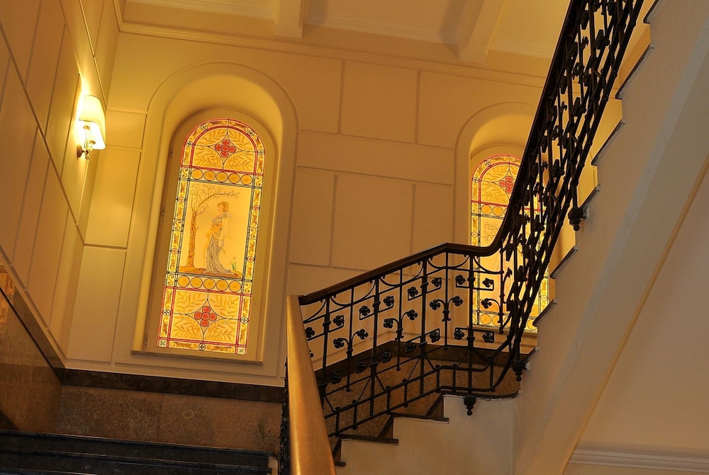 Grand Hotel Wagner — Hotel building in Palermo, Sicily