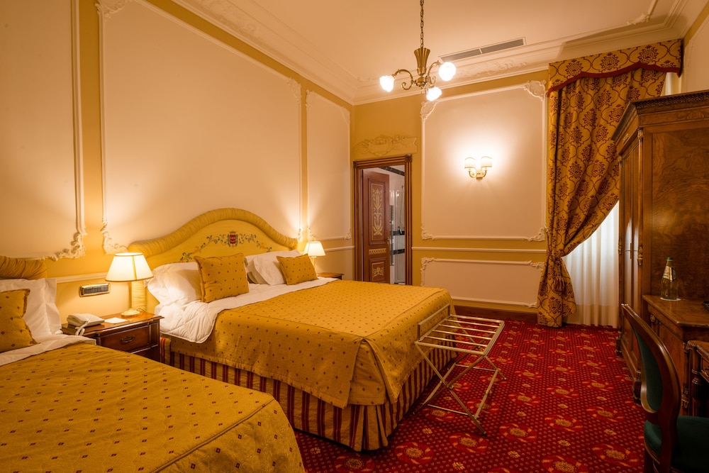 Grand Hotel Wagner — Hotel rooms in Palermo, Sicily