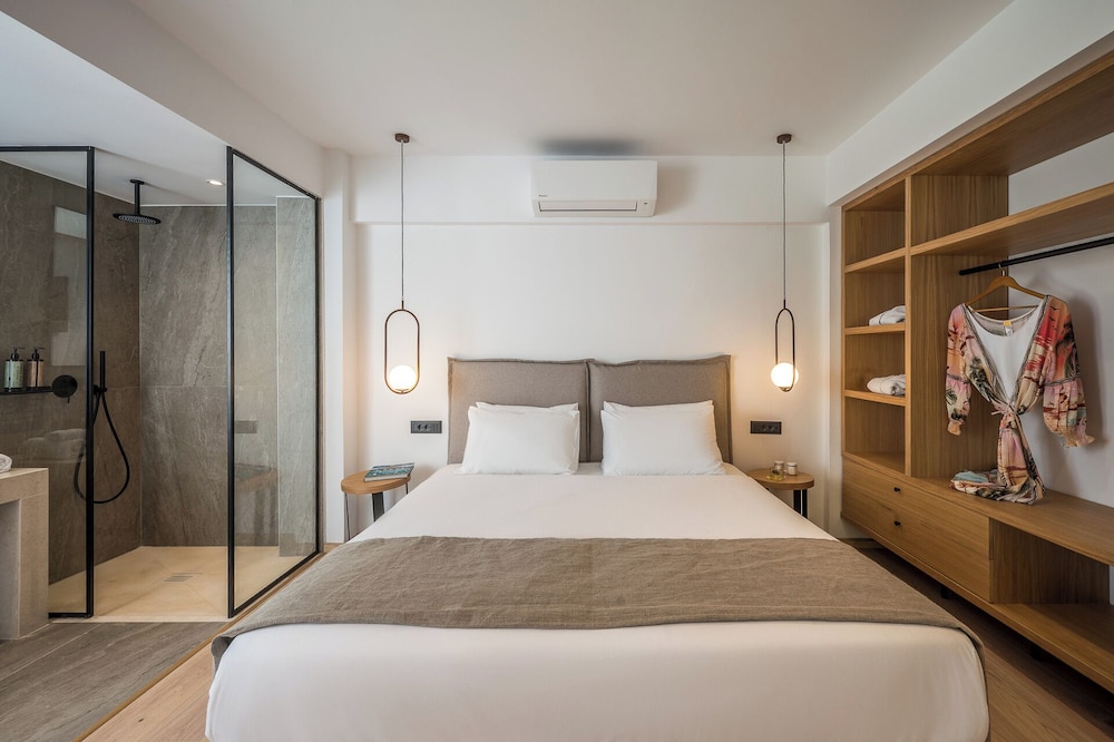 Stella Palace Aqua Park Resort — Hotel rooms in Analipsi