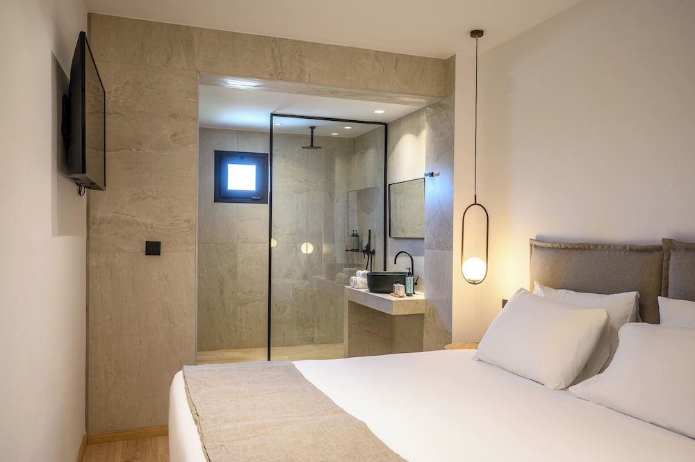 Stella Palace Aqua Park Resort — Hotel rooms in Analipsi