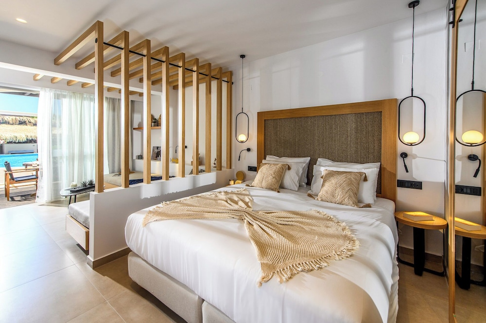 Stella Palace Aqua Park Resort — Hotel rooms in Analipsi
