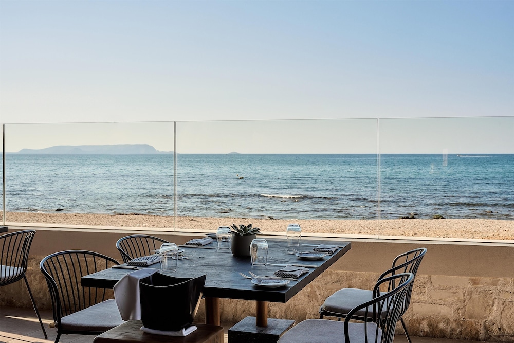 Stella Palace Aqua Park Resort — Restaurant & bars in Analipsi