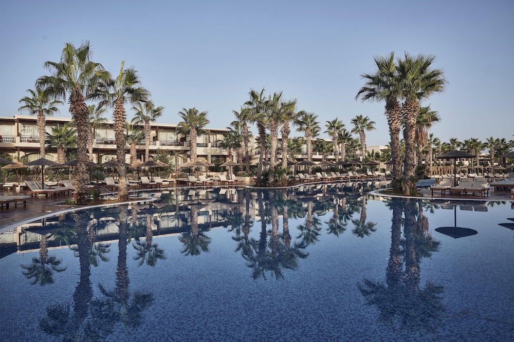 Stella Palace Aqua Park Resort — Swimming pool in Analipsi