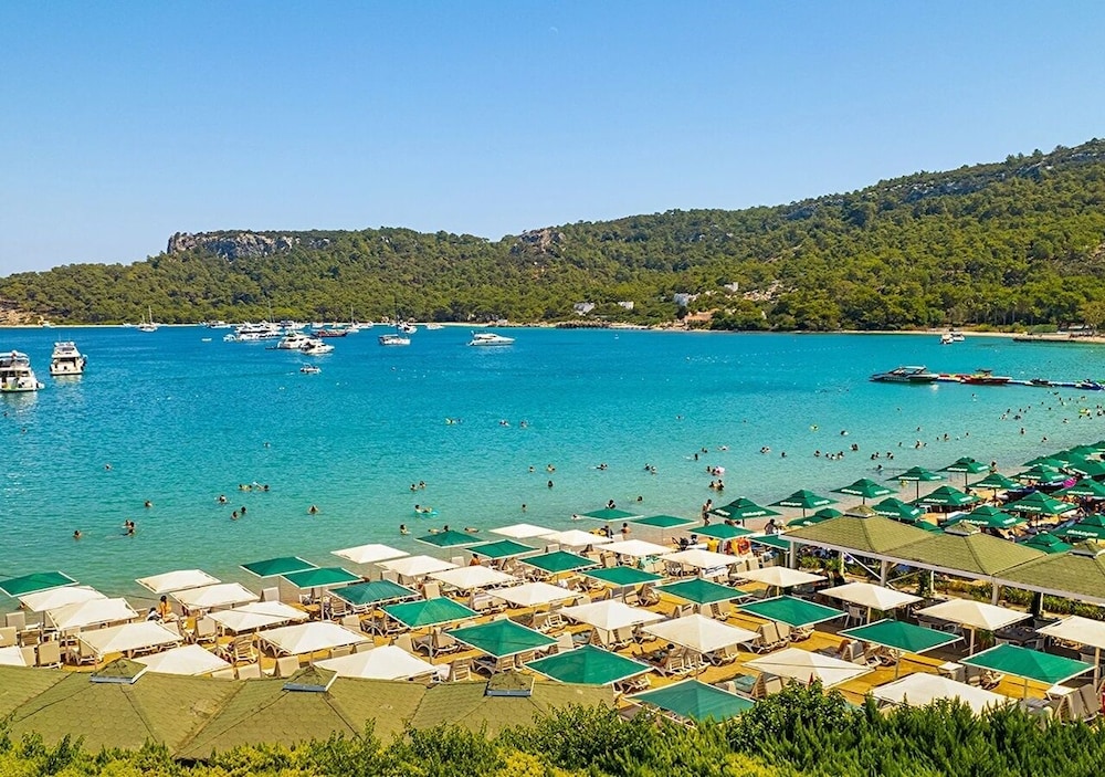 Ozkaymak Marina Hotel - Ultra All Inclusive — Beach in Kemer