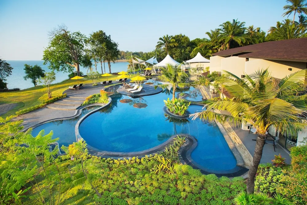 The ShellSea Krabi Luxury Beach Front Resort & Pool Villa